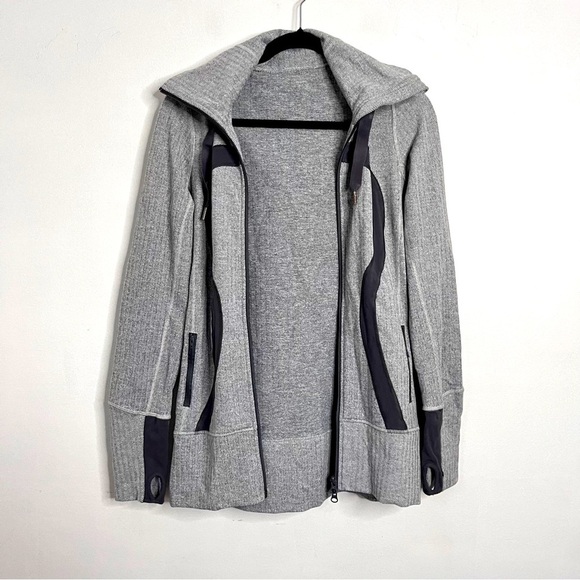 Lululemon Stride Jacket *Brushed Ghost Heathered Coal Herringbone/Coal Size 6 - Picture 2 of 11
